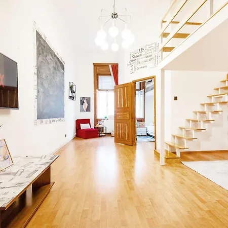 Makin' Memories-best Location In Heart Of Centre Budapest